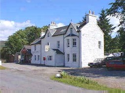 Kinloch.jpg (5047 bytes)